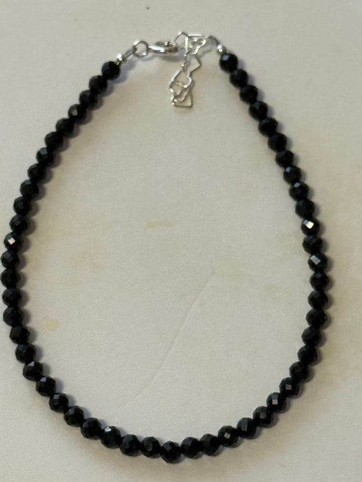 Brățară din Obsidian Negru – Protecție Energetică și Claritate Interioară