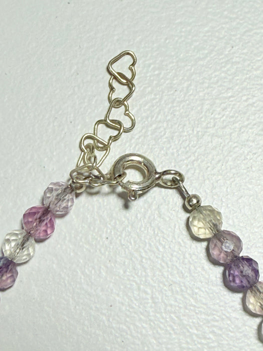 Bratara din fluorite